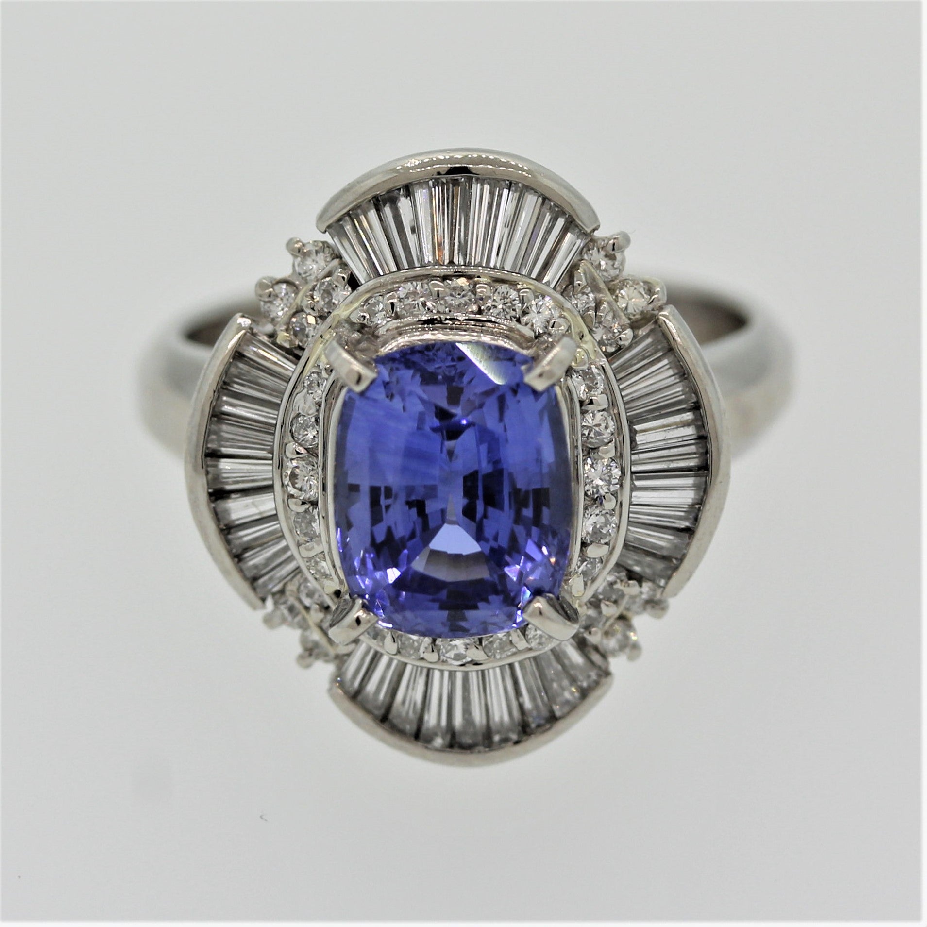 Classic Sapphire Diamond Platinum Ring