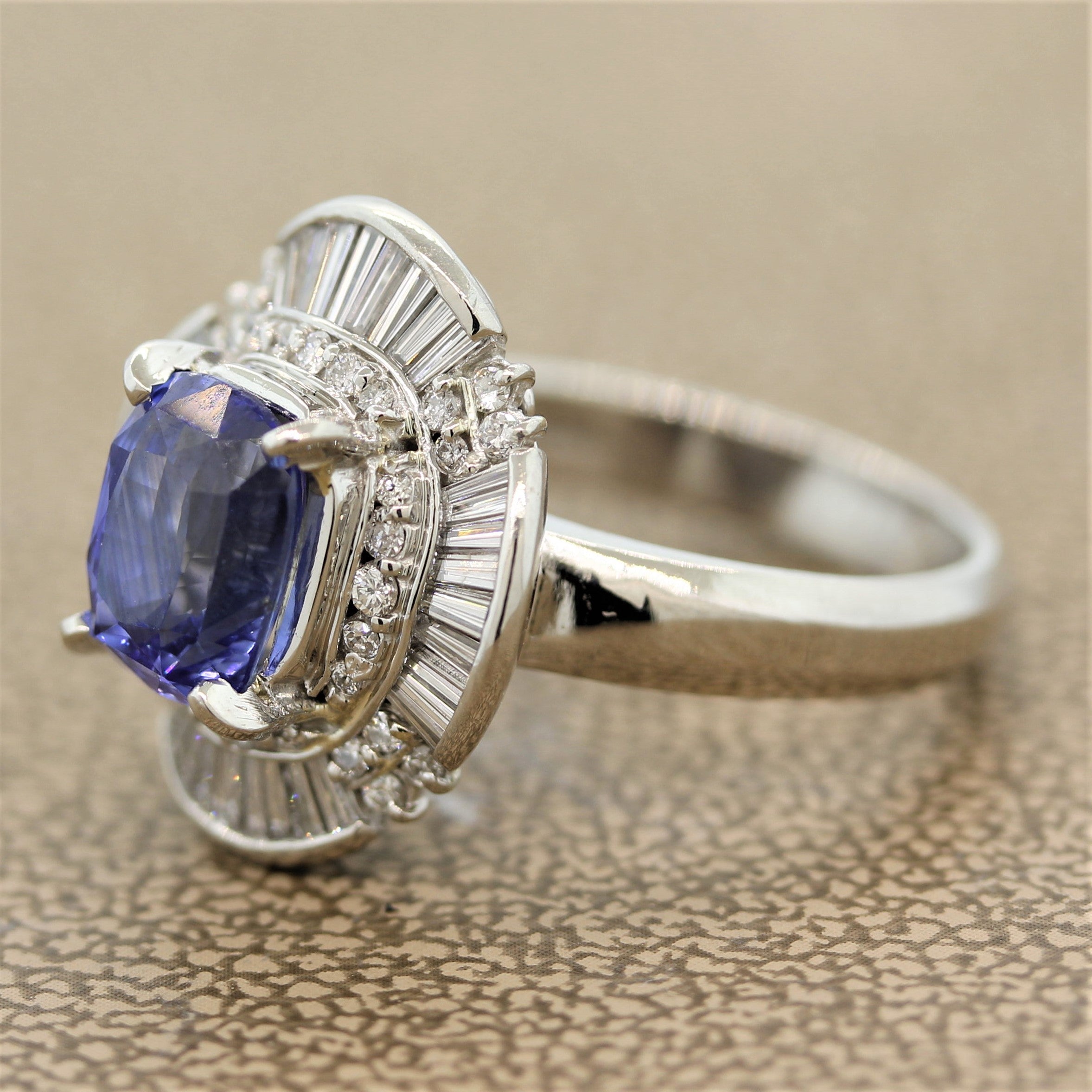 Classic Sapphire Diamond Platinum Ring