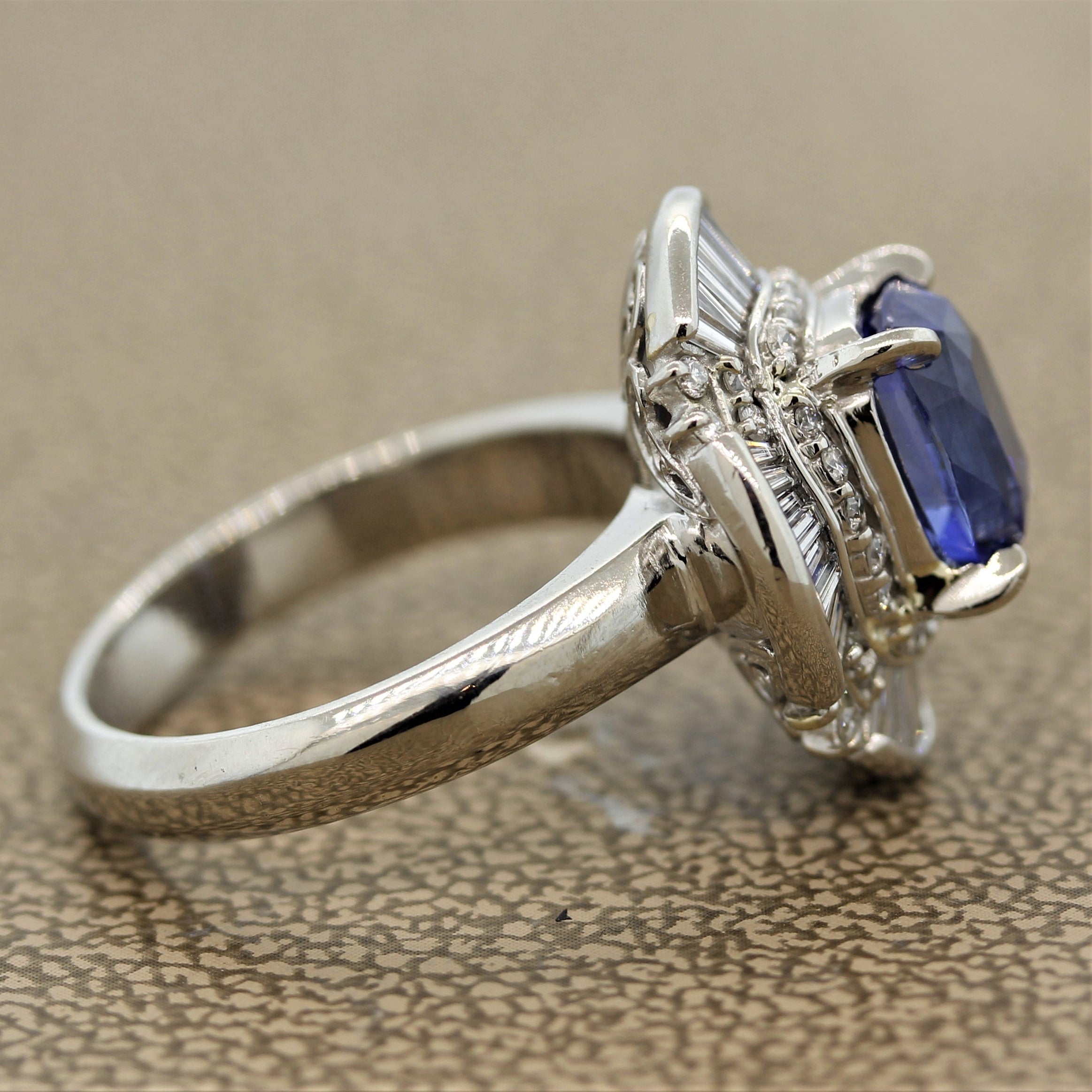 Classic Sapphire Diamond Platinum Ring