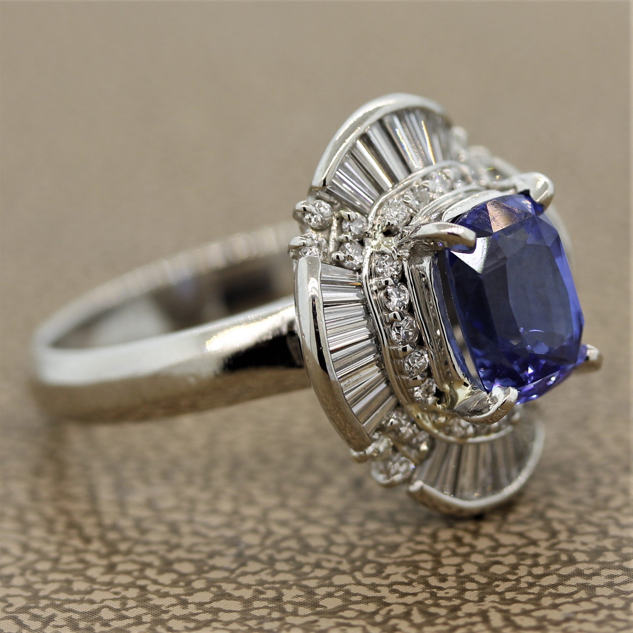 Classic Sapphire Diamond Platinum Ring