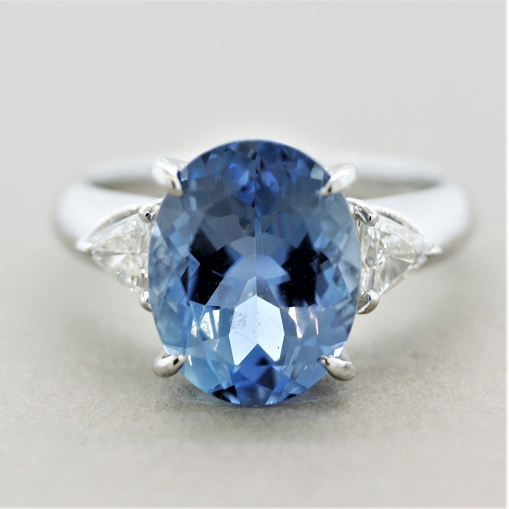 Gem Aquamarine Diamond Platinum 3-Stone Ring