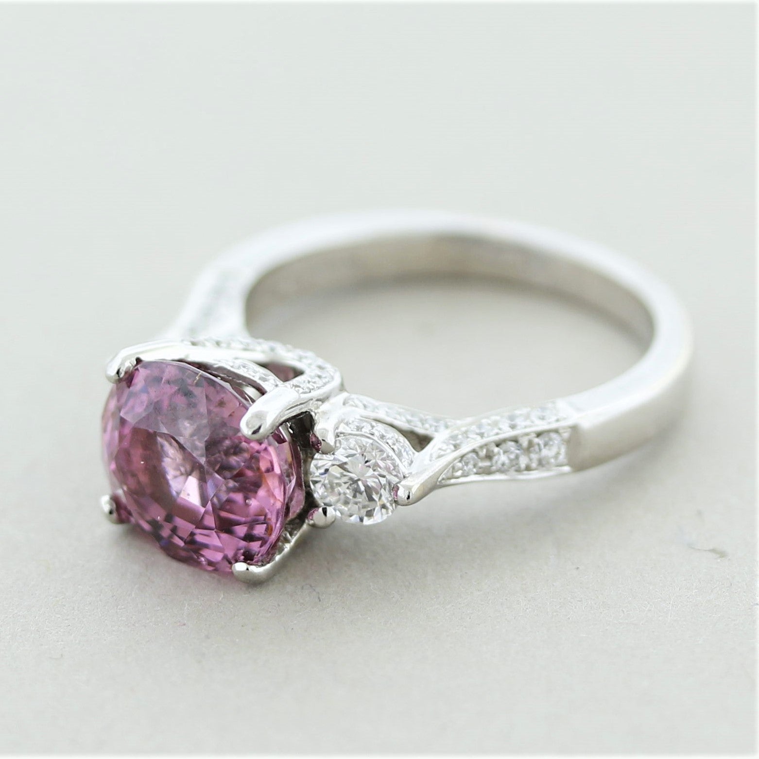 Fine Spinel Diamond Gold Ring