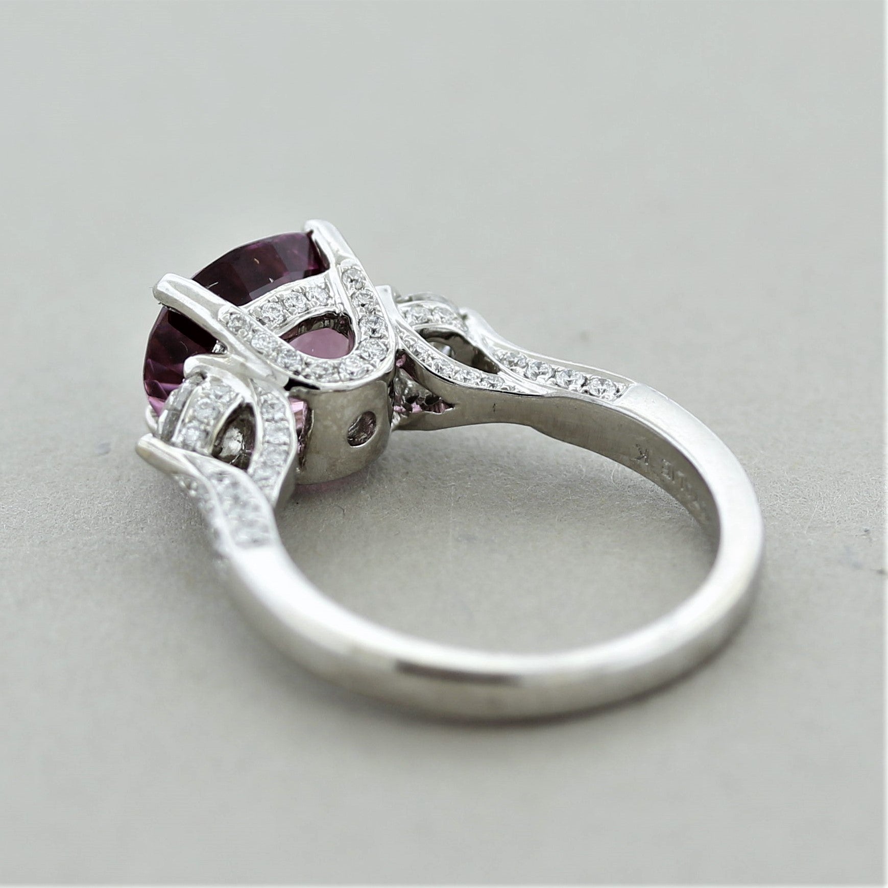 Fine Spinel Diamond Gold Ring