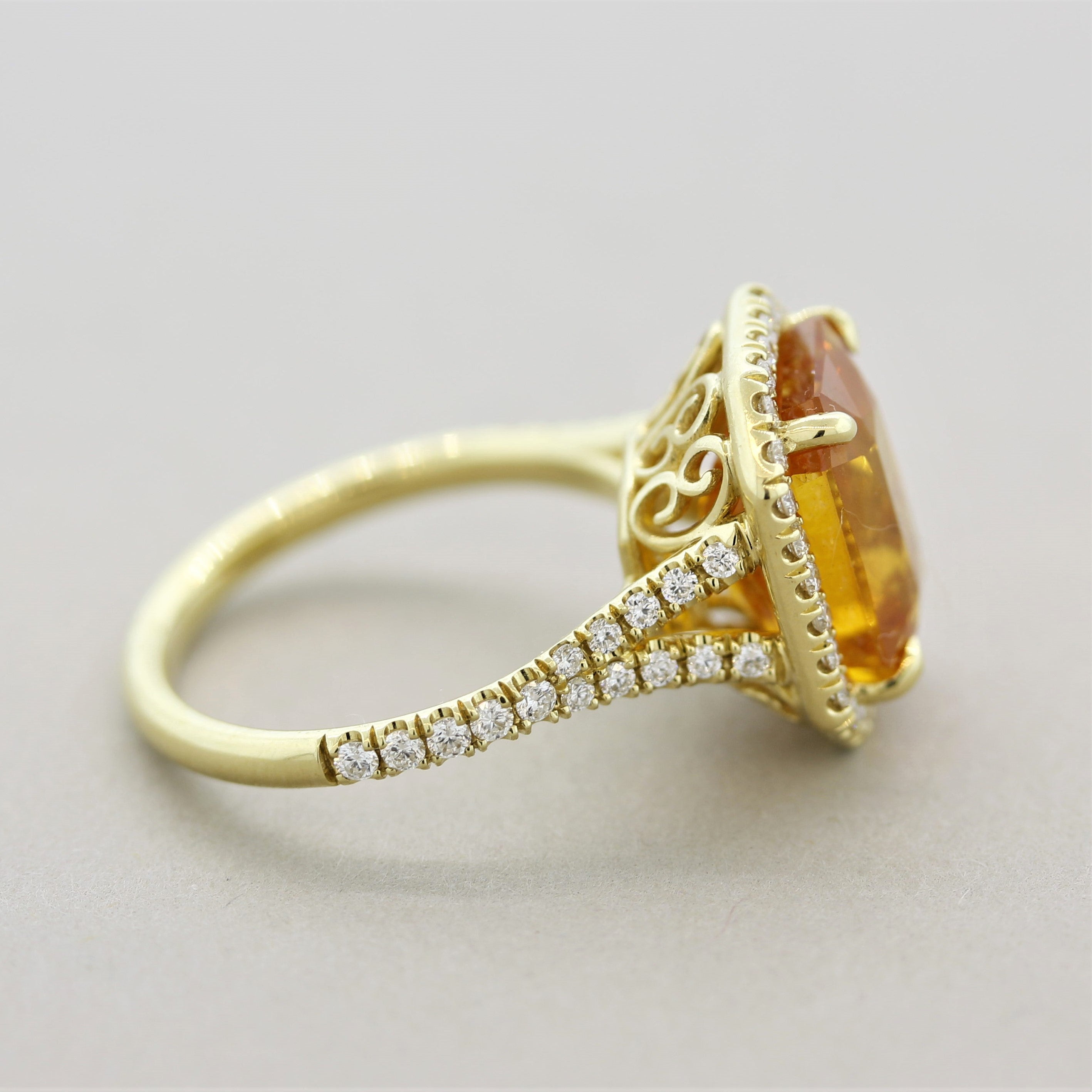 Fancy Orange Sapphire Diamond Gold Ring, GIA Certified