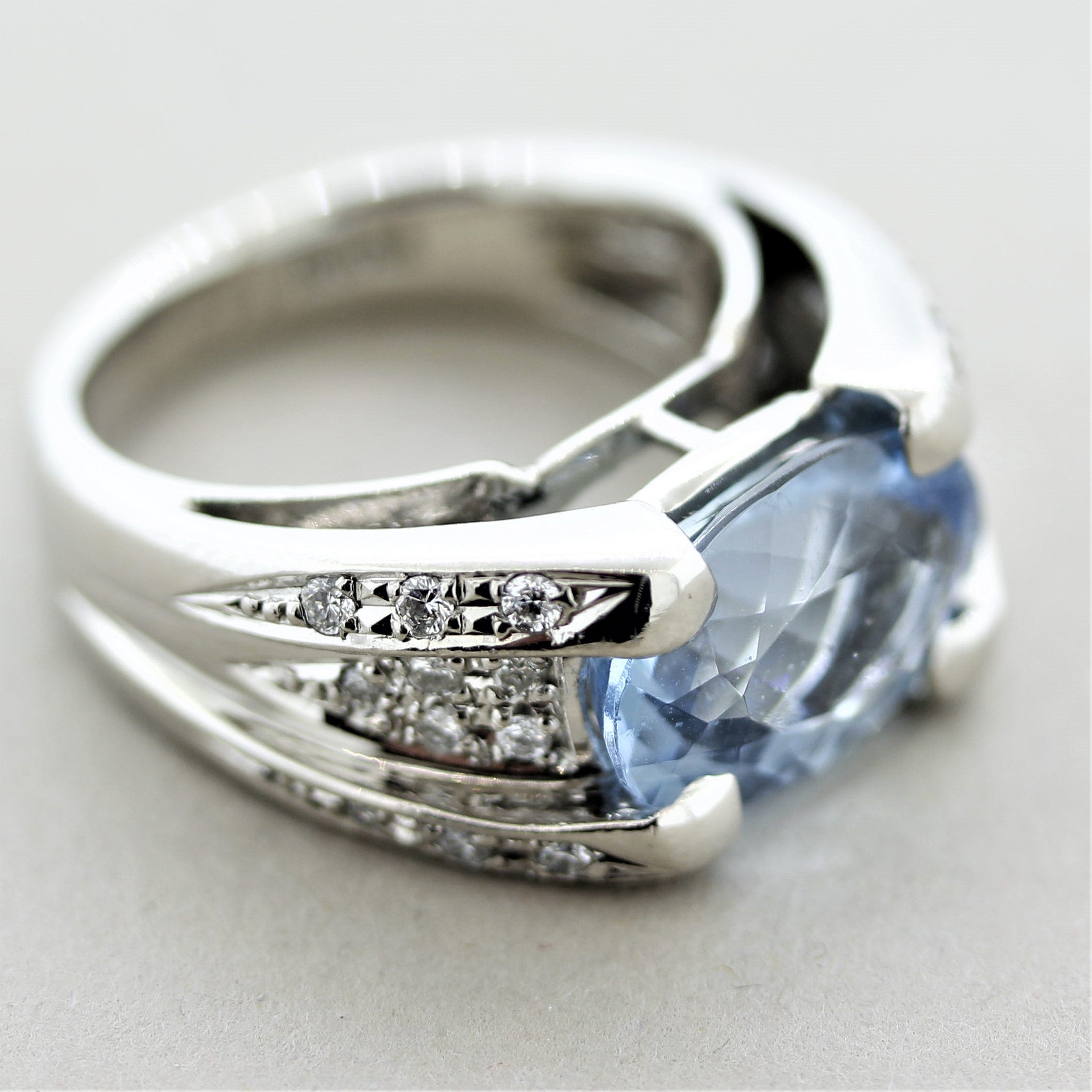 Aquamarine Diamond Platinum Ring