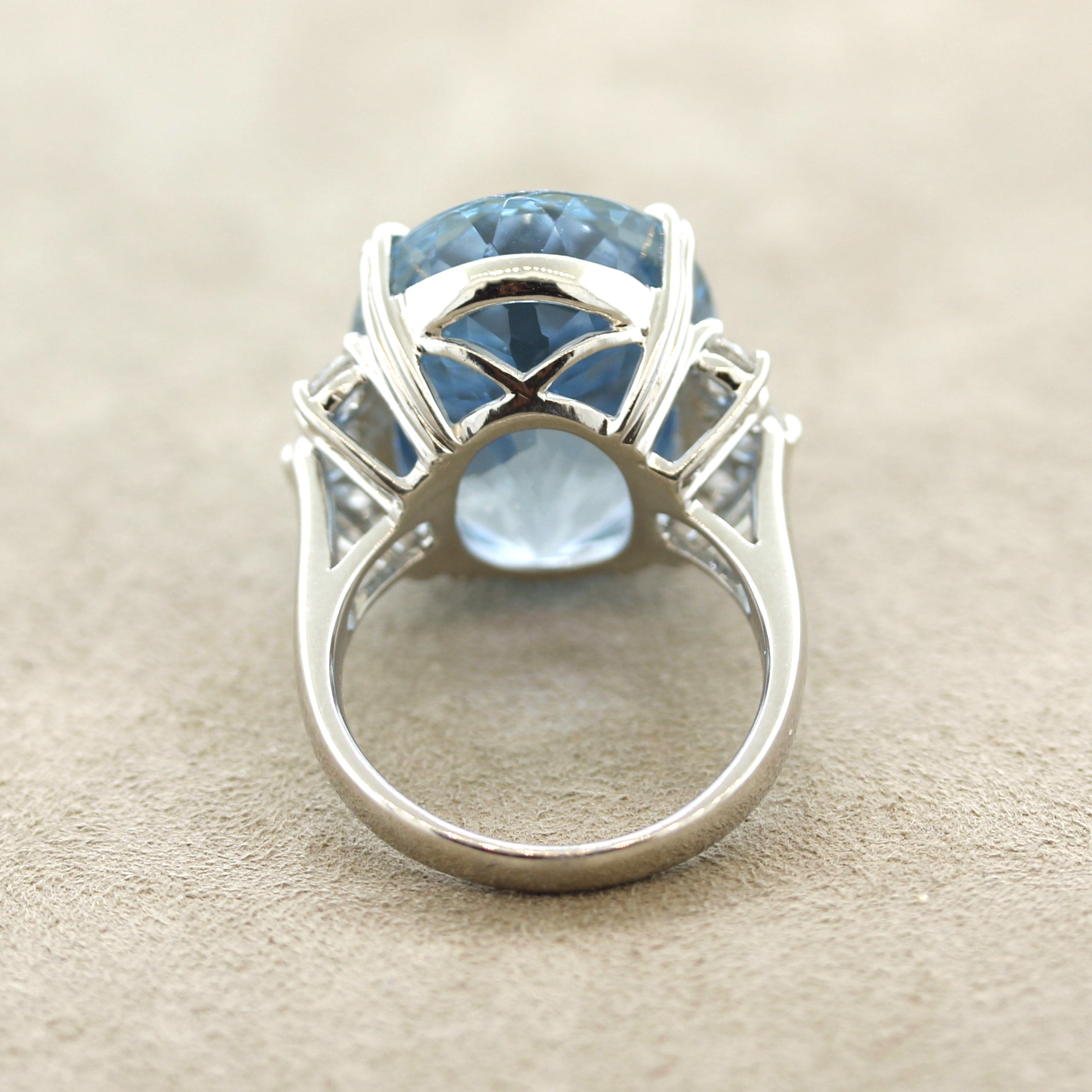 Aquamarine Diamond Platinum Ring