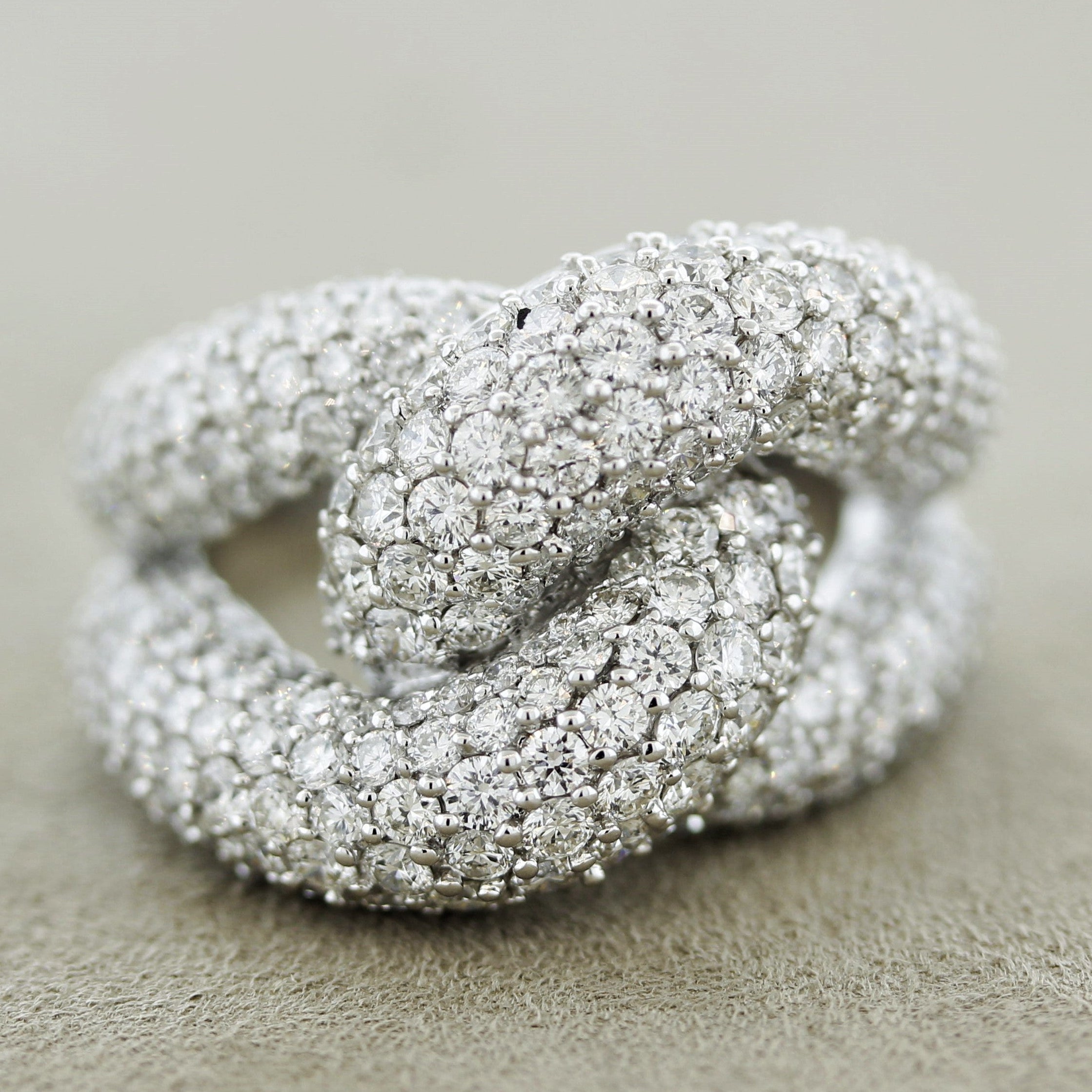 Diamond Pave Braided Gold Ring