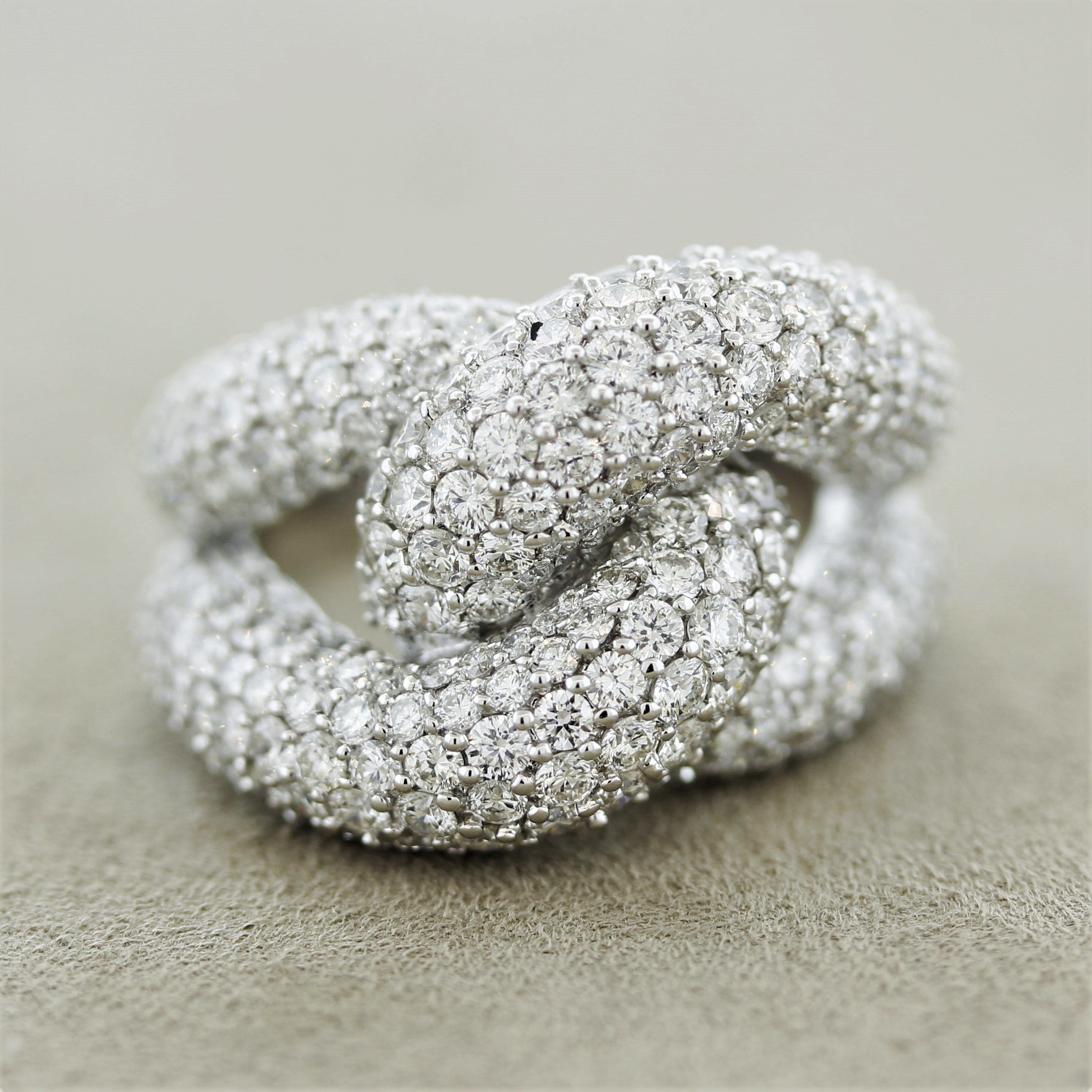 Diamond Pave Braided Gold Ring