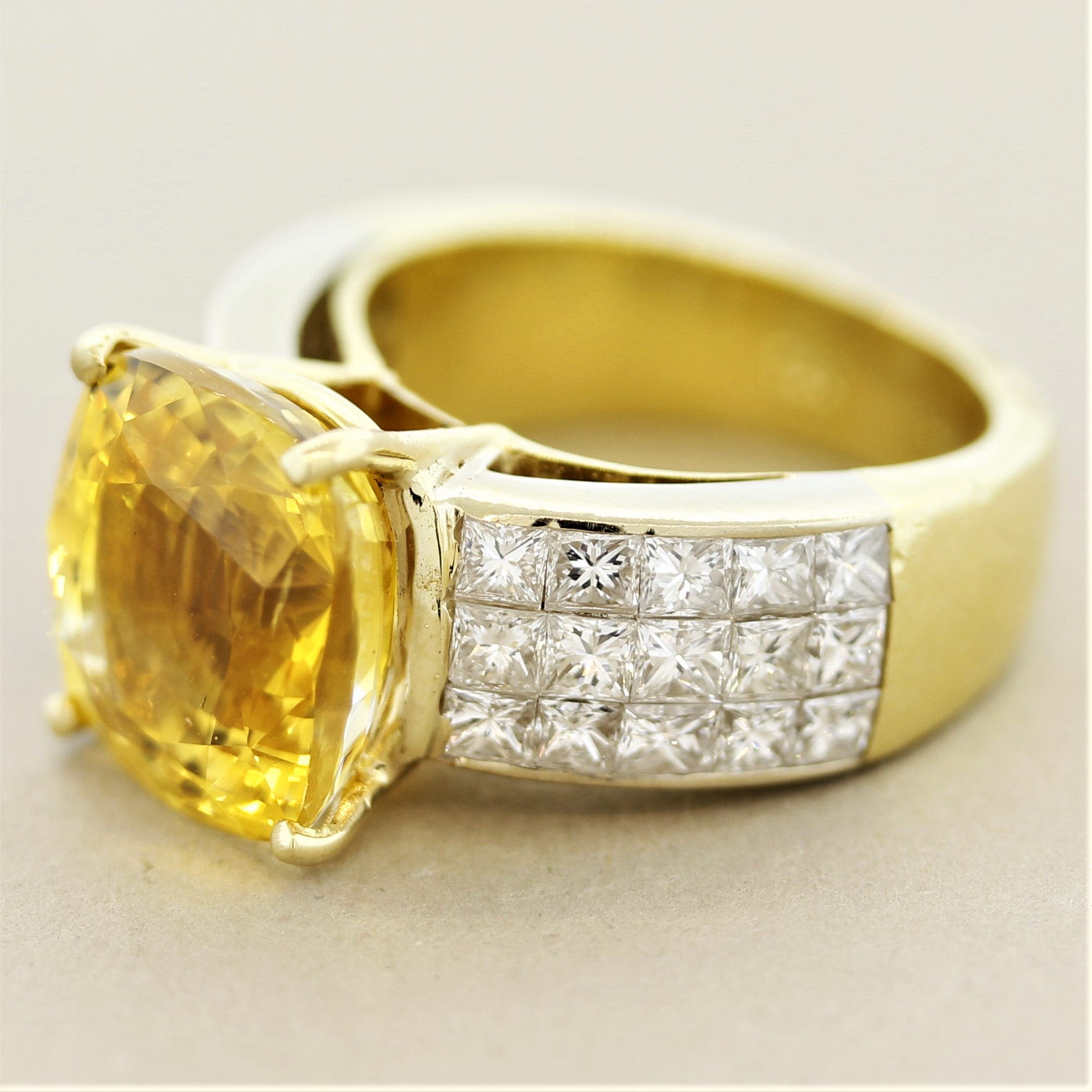 Gem Fancy Yellow Sapphire Diamond Gold Ring