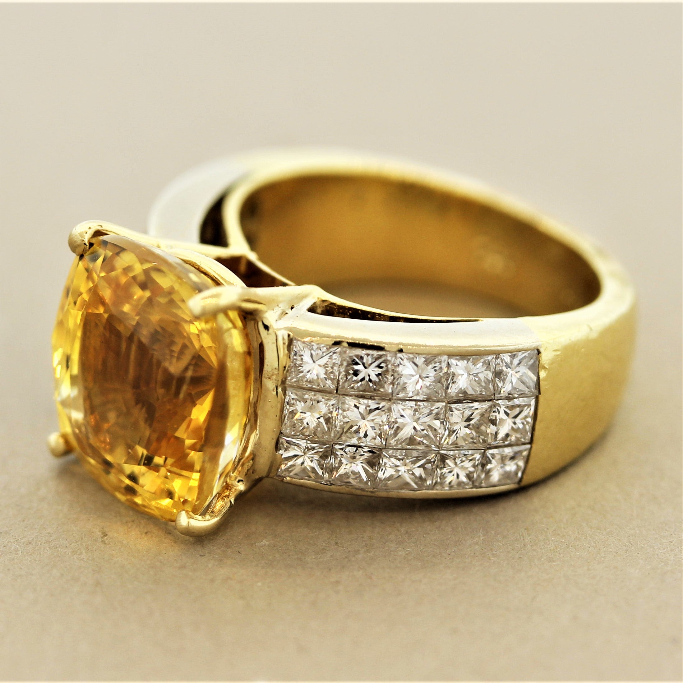 Gem Fancy Yellow Sapphire Diamond Gold Ring