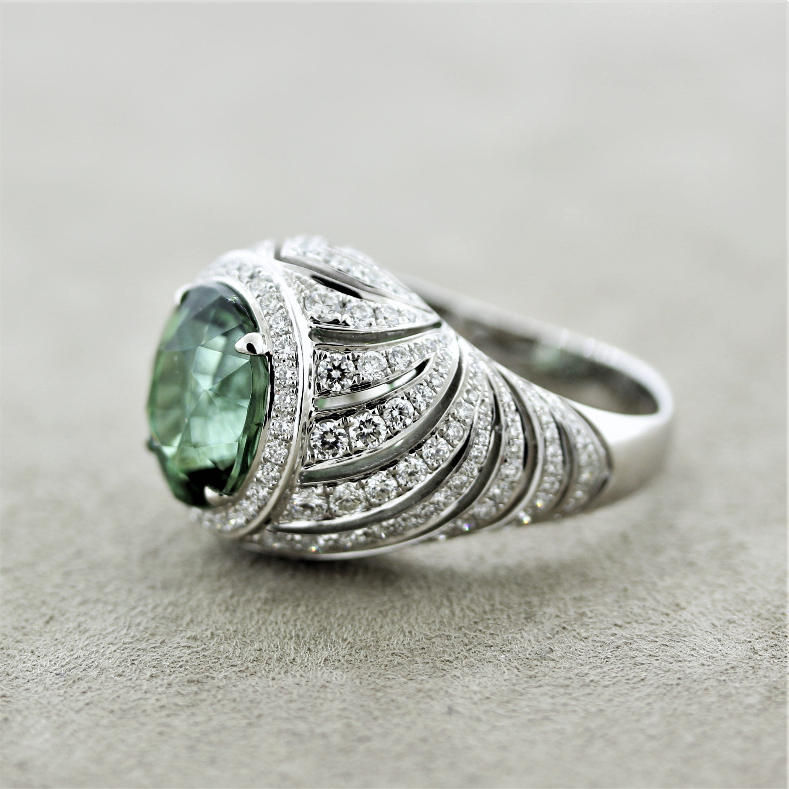 Sublime Paraiba Tourmaline Diamond Gold Domed Ring