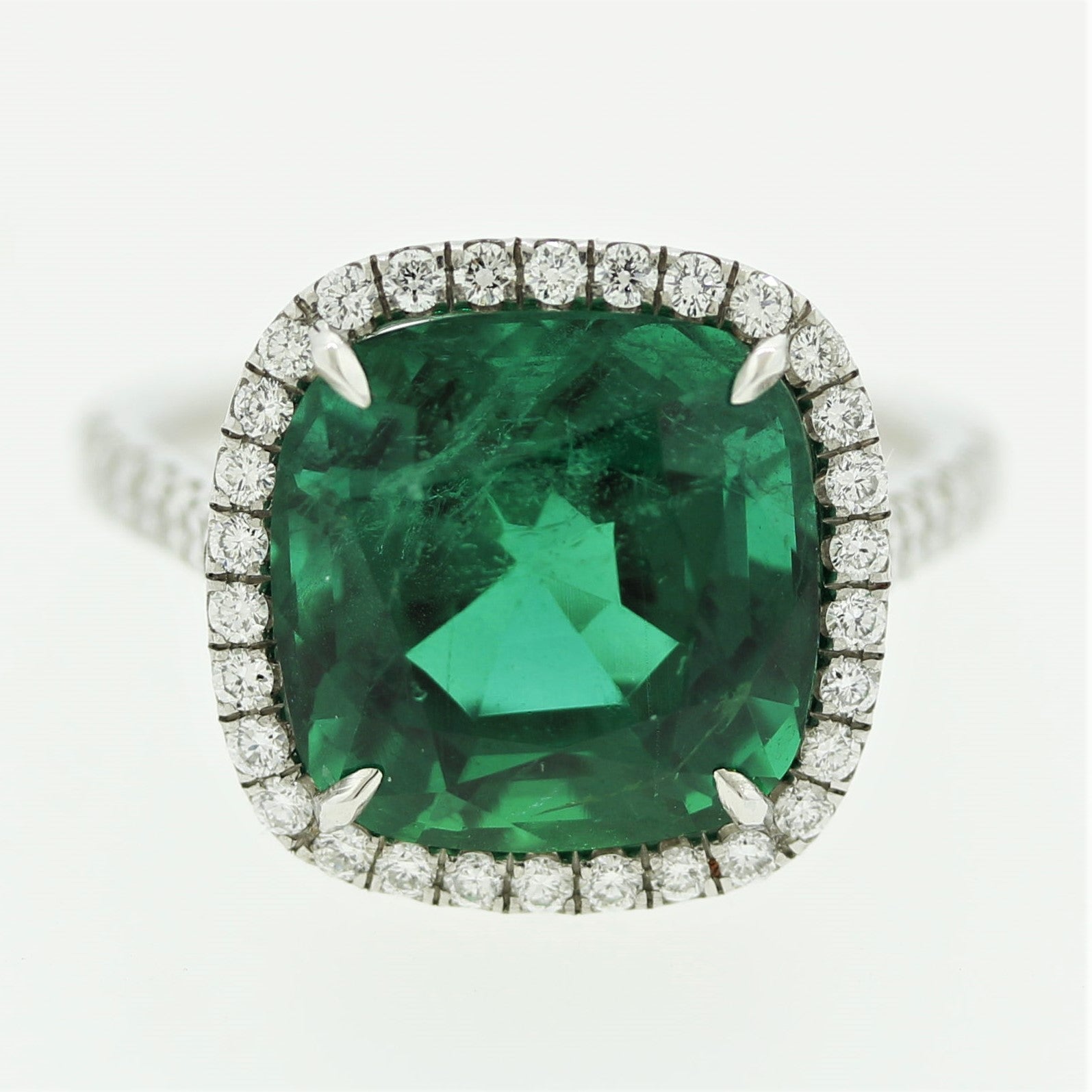 Spectacular Emerald Diamond Platinum Ring, AGL Certified