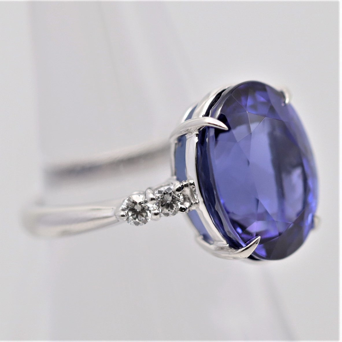 11.25 Carat Tanzanite Diamond Platinum Ring