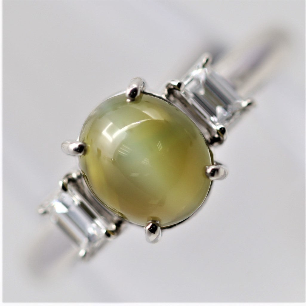 Fine Cats-Eye Chrysoberyl “Milk & Honey” Diamond Platinum Ring