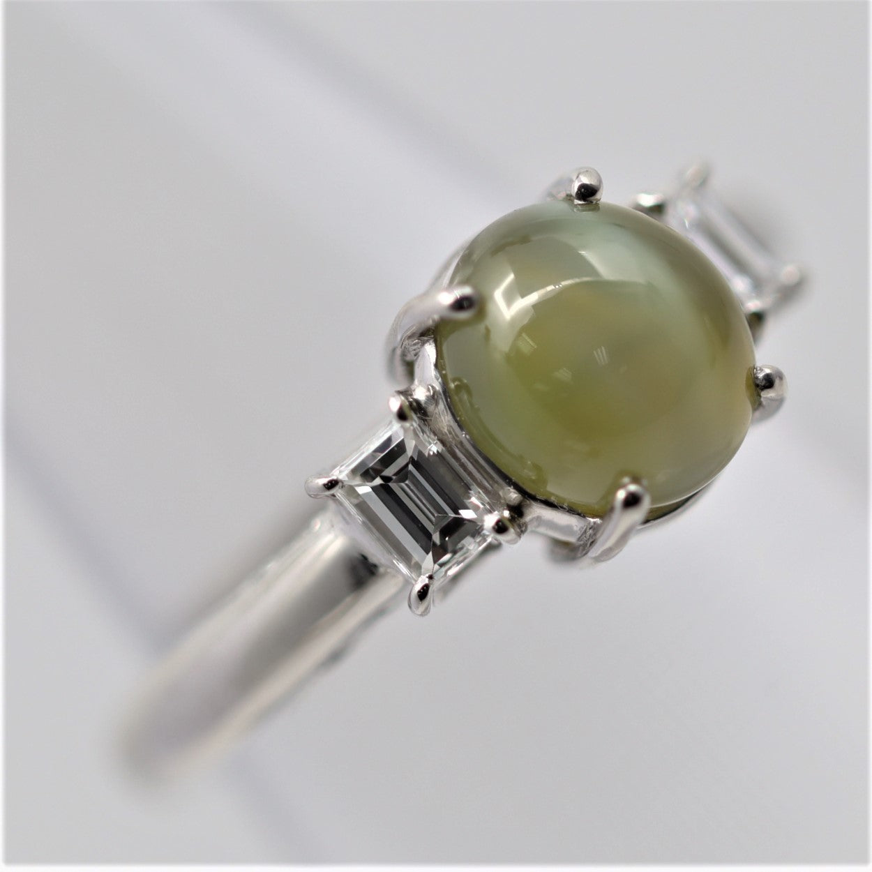 Fine Cats-Eye Chrysoberyl “Milk & Honey” Diamond Platinum Ring