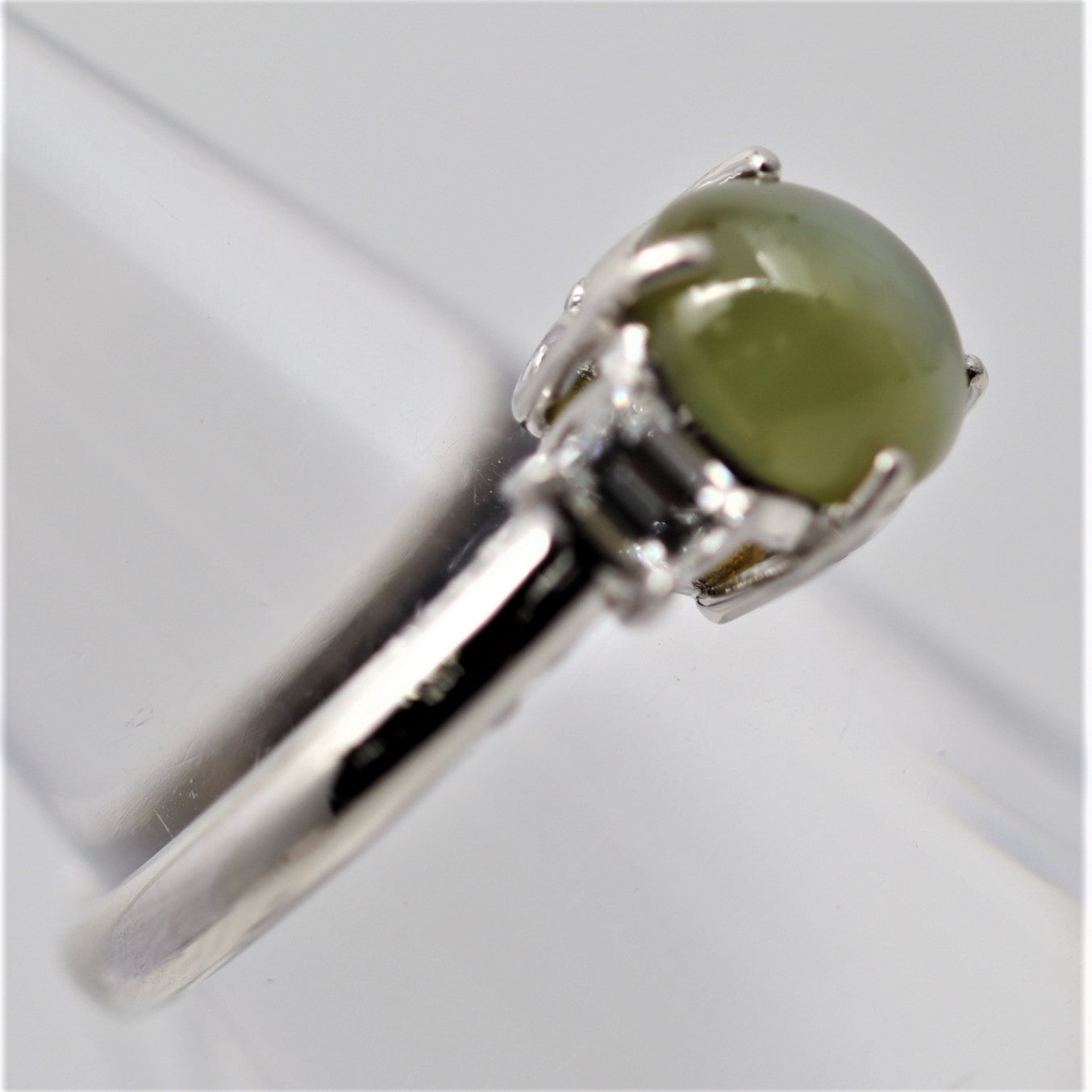 Fine Cats-Eye Chrysoberyl “Milk & Honey” Diamond Platinum Ring