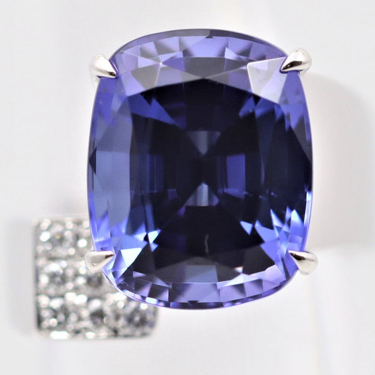 Modern Tanzanite Diamond Platinum Ring