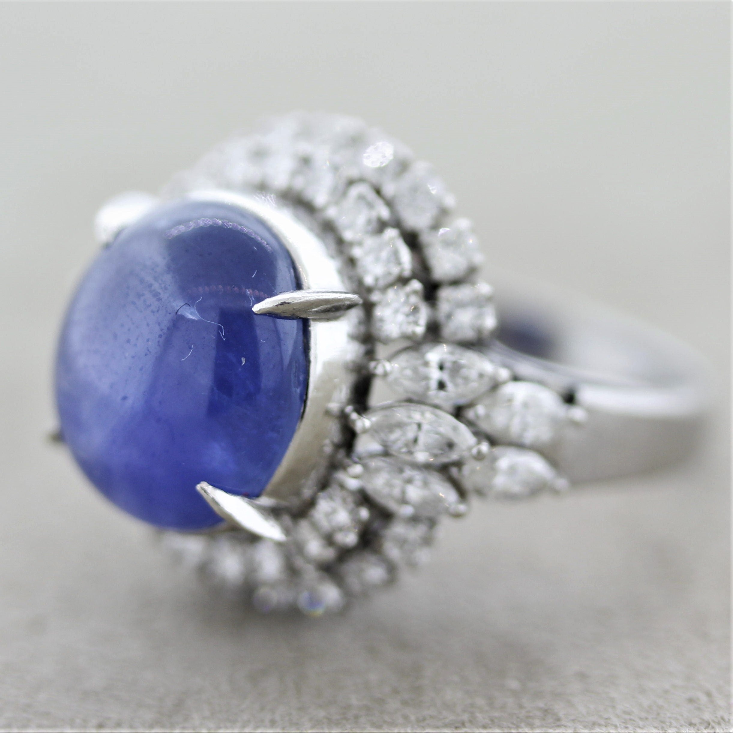 Fantastic Star Sapphire Diamond Platinum Ring