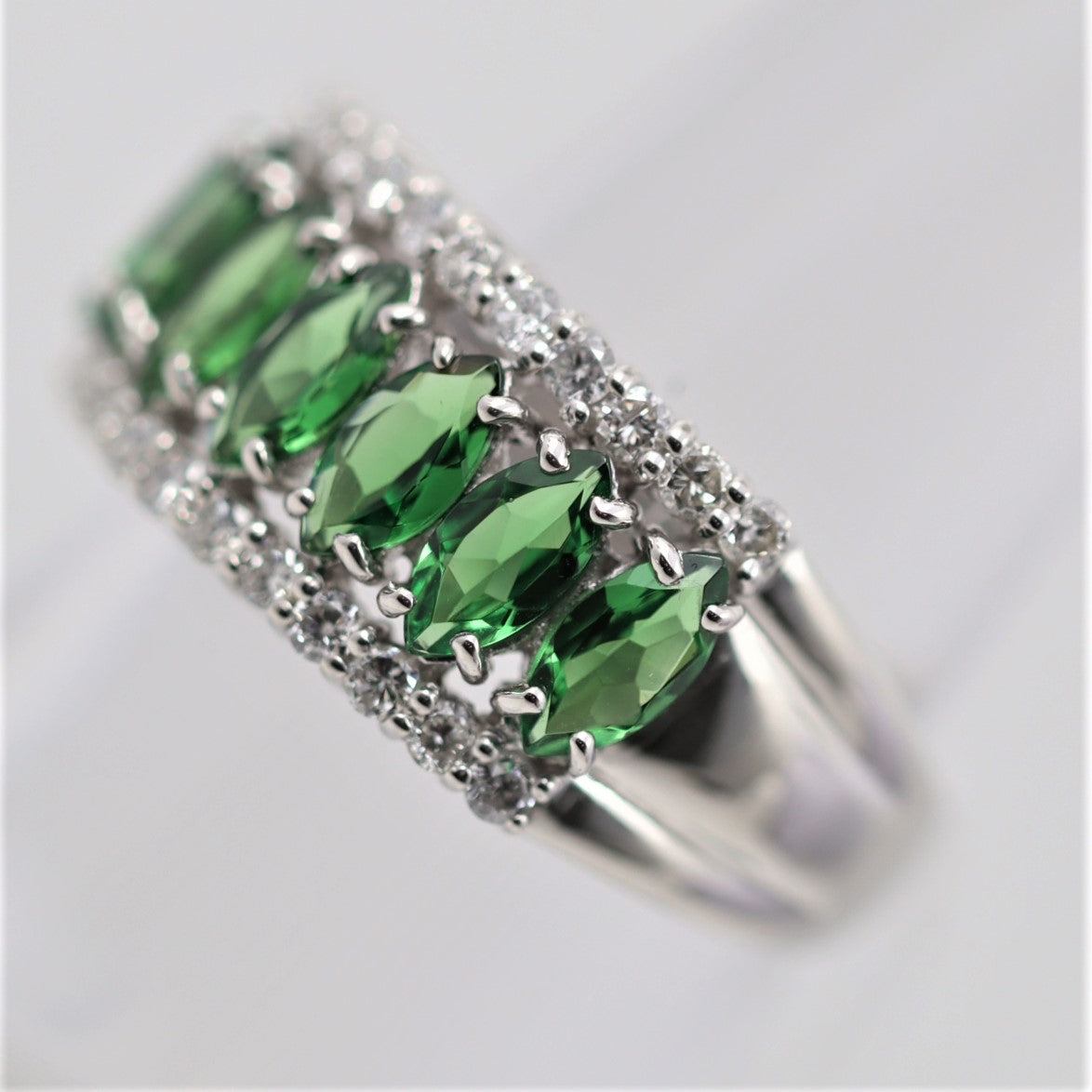 Tsavorite Garnet Diamond Platinum Band Ring