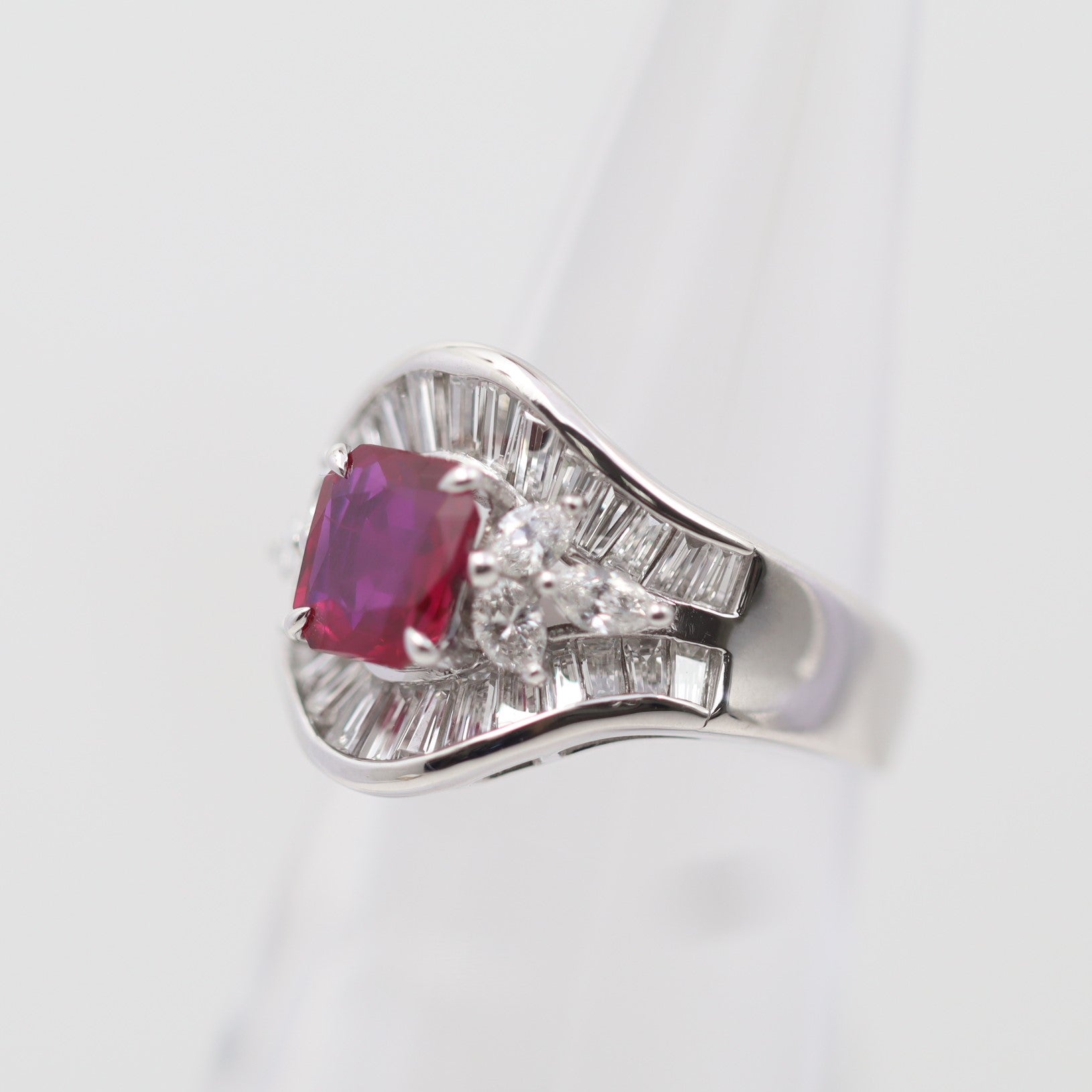 Fine Burmese Ruby Diamond Platinum Ring, GRS Certified