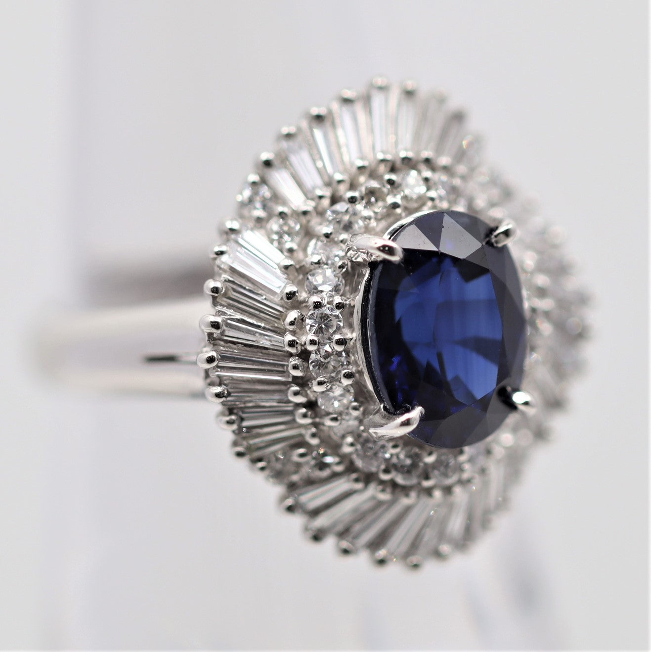 Royal-Blue Sapphire Diamond Platinum Ballerina Ring