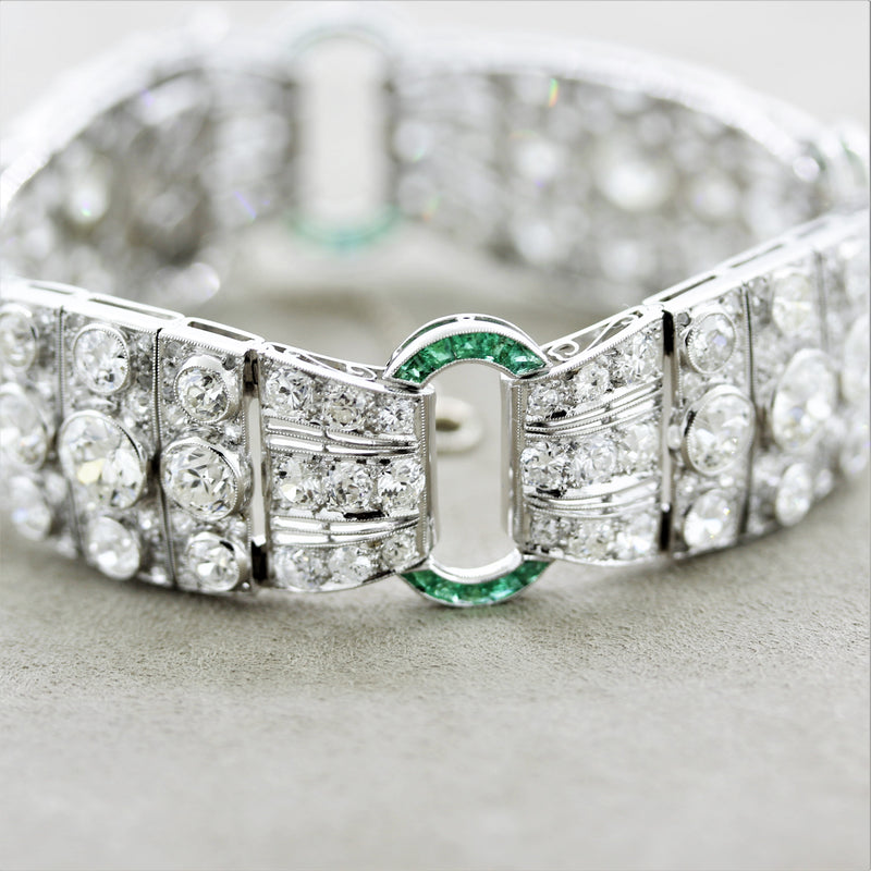 Magnificent French Art Deco Diamond Emerald Platinum Bracelet